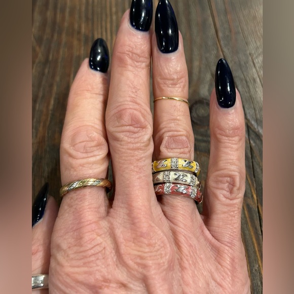 Lauren G Adams Set of 3 Enamel & Crystal Rings       Size 7 - Picture 3 of 5